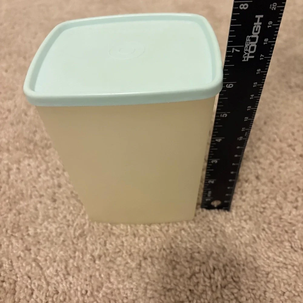 Vintage Tupperware‎ Rectangle Container Canister Pastel Blue Lid 6.5x 5x 4.5